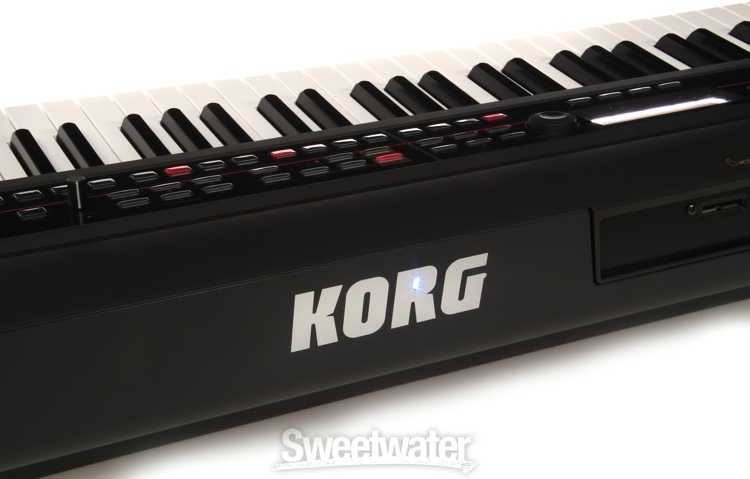 Korg Kross 88-key Synthesizer Workstation - Black | Sweetwater.com