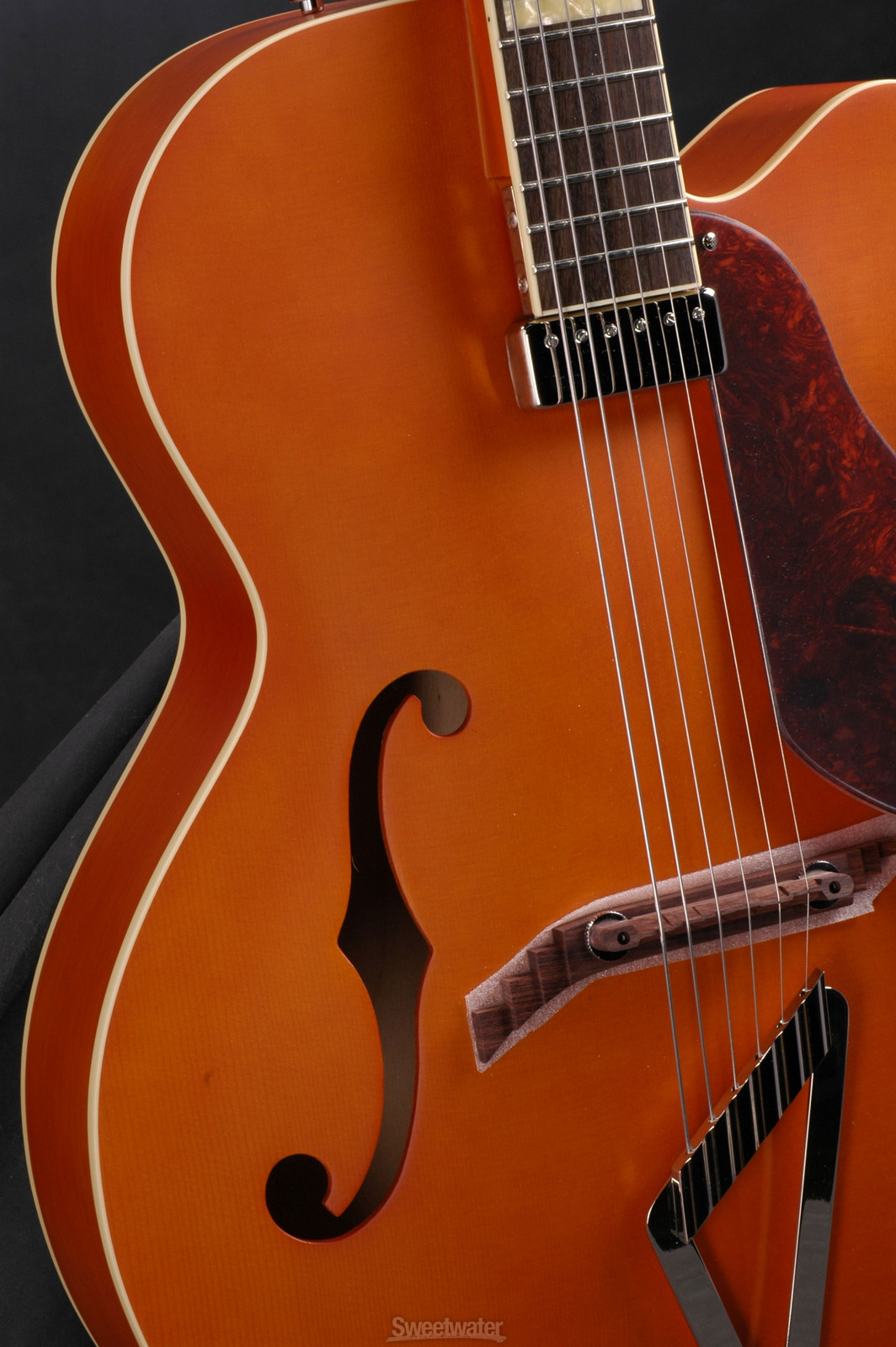 Gretsch G100Ce