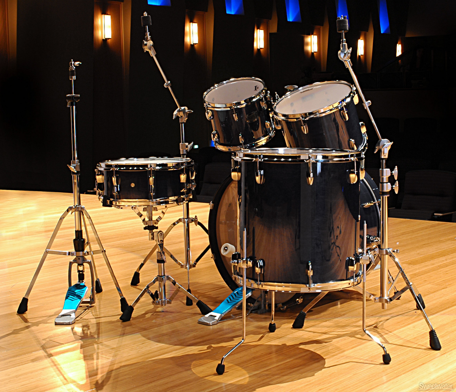 Yamaha Fp7210A