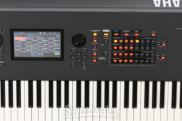 Yamaha Montage 8 Keyboard Synthesizer Demo by Sweetwater