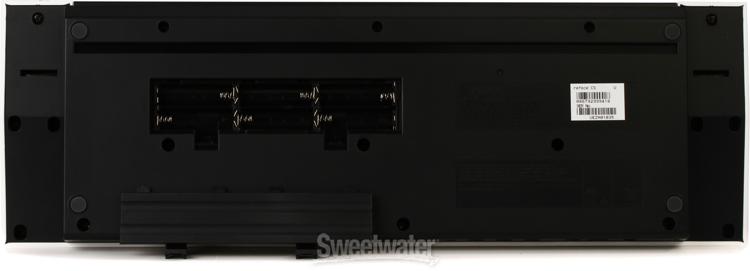 Yamaha Reface CS Synthesizer Demo by Sweetwater