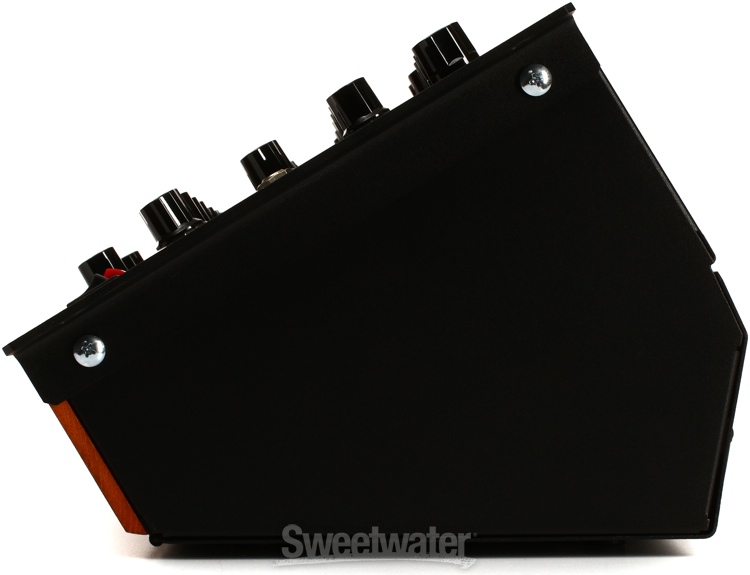 Moog Minimoog Voyager Rack Mount Edition Review