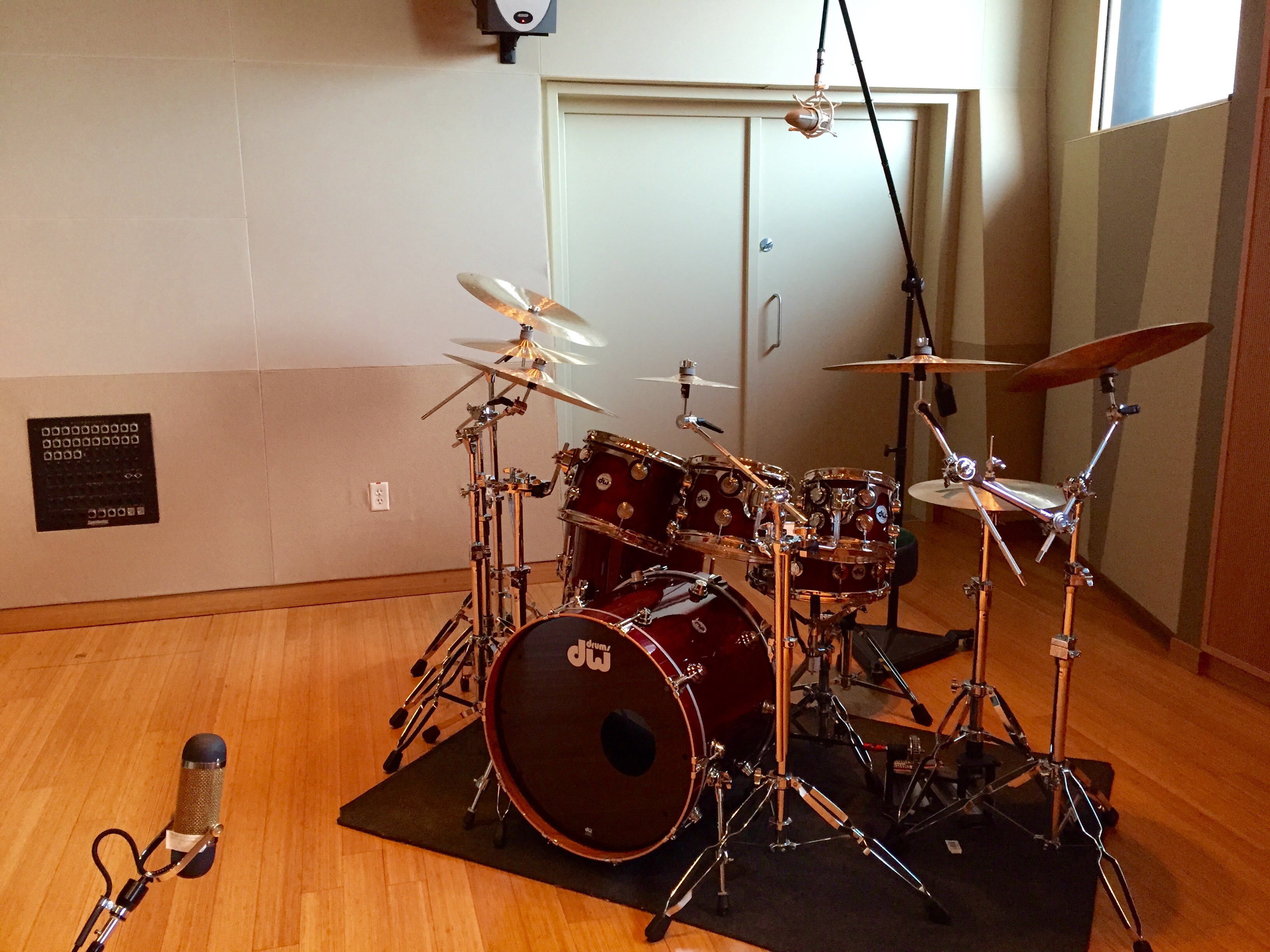 EPic How To Record Drums In A Studio for Streamer