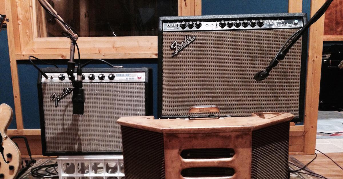 6 Electric Guitar Miking Tricks