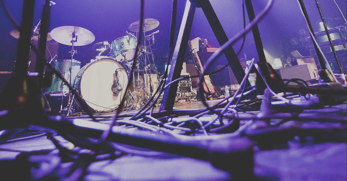How to Organize Cables & Gear Onstage