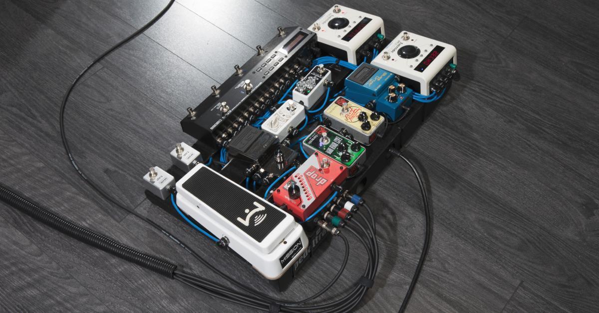 Cable Management for Pedalboards