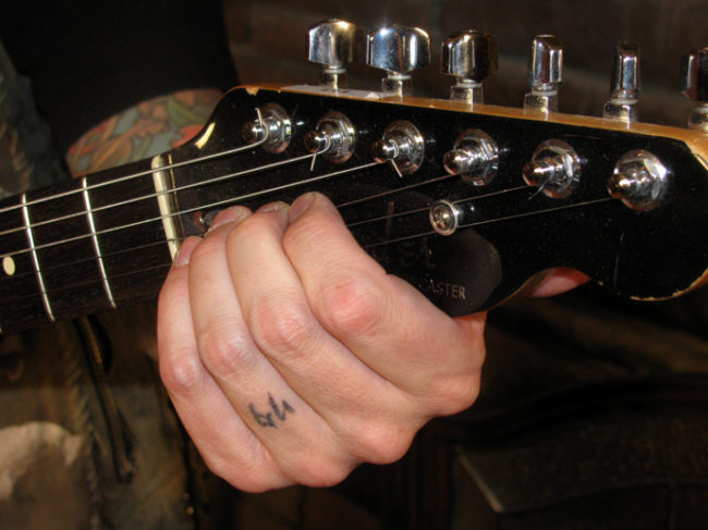 Guitar Lesson: John 5 Shares Alternate Tuning Licks and Behind-the-nut...