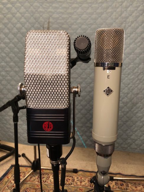 Microphones-for-Acoustic-Guitar