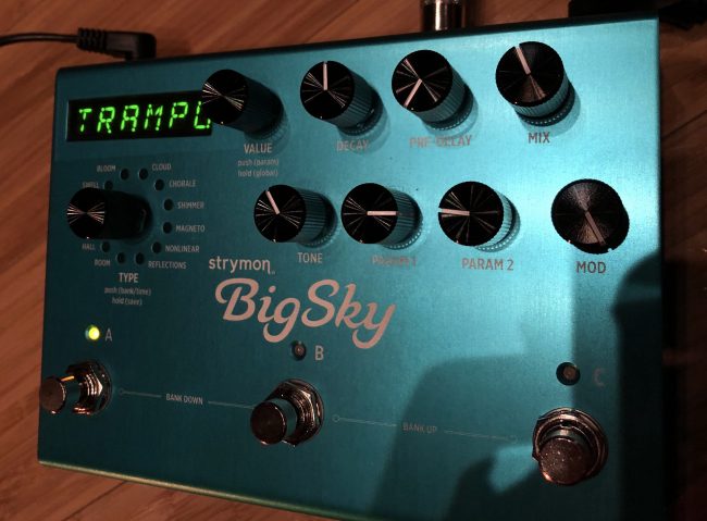 Strymon-Big-Sky-guitar-pedal