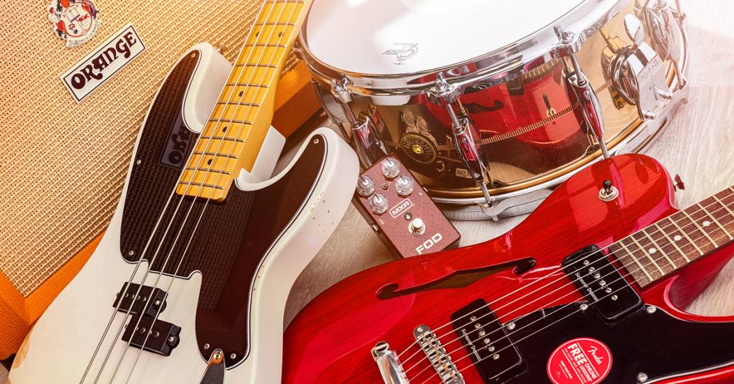 The Ultimate Pop-punk Gear Guide for Guitar Bass and Drums Featured Image