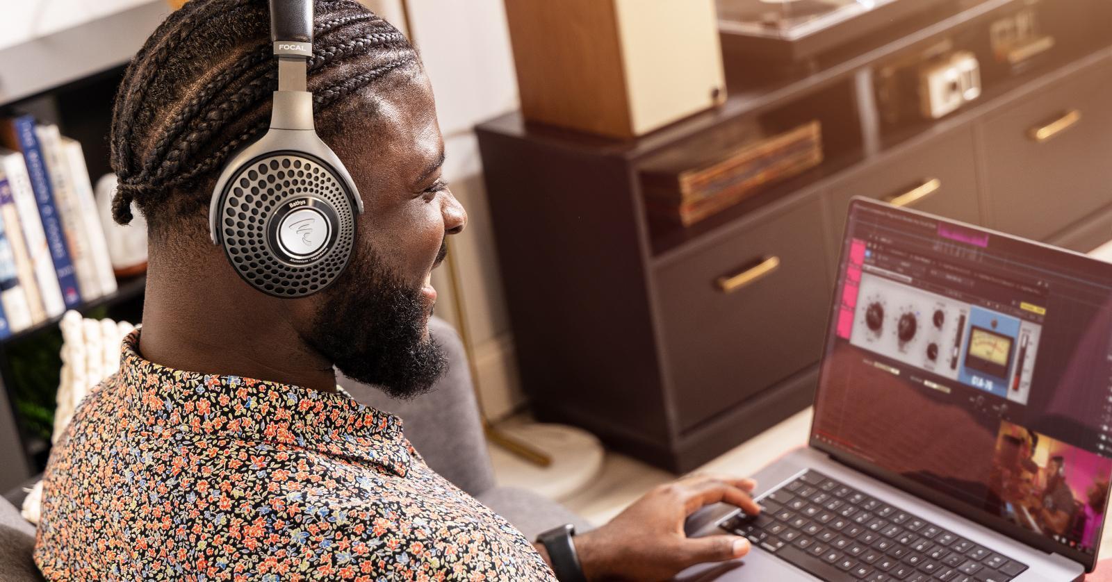 The Audio Technica ATH-SR5 headphone will delight listeners craving a  detailed sound - CNET