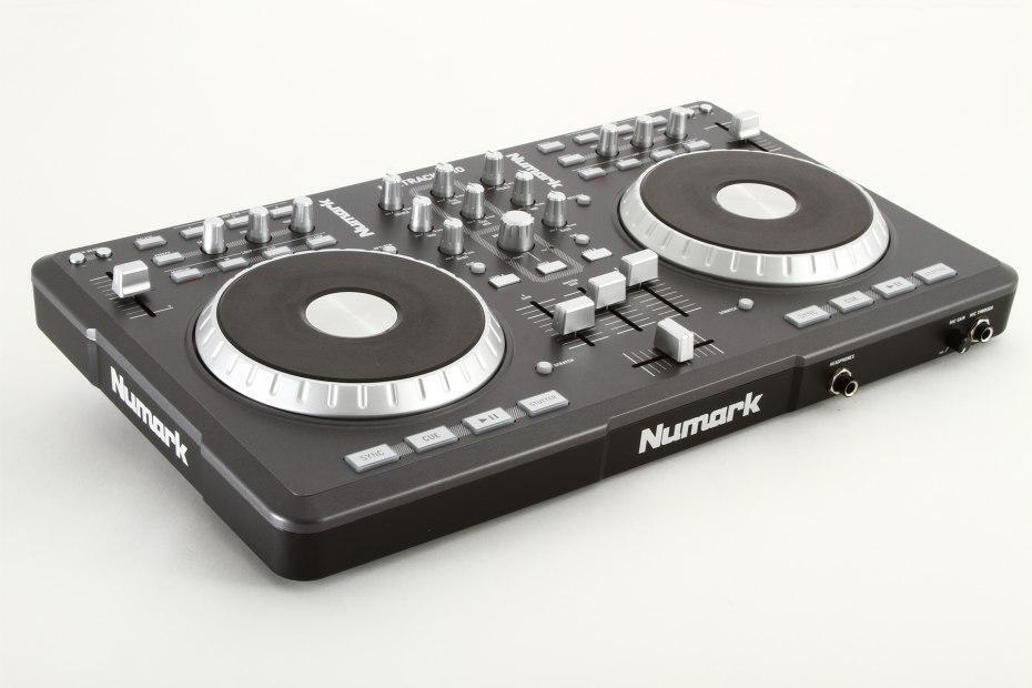 Winter NAMM 2011: Numark Mixtrack Pro