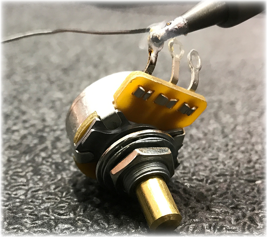 Musically Diy Strat Kit Wiring Diagram from www.sweetwater.com