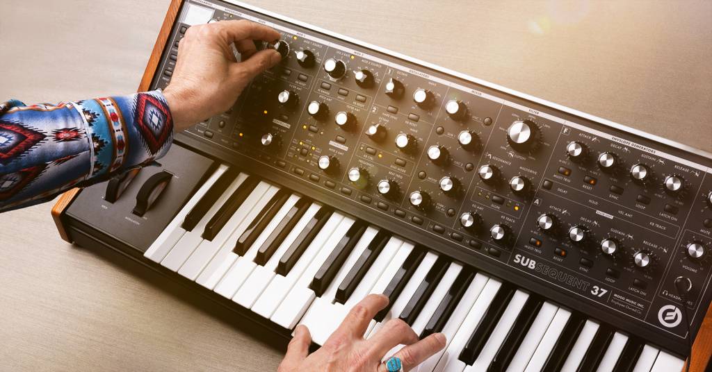 Getting Started with the Moog Subsequent 37 Sweetwater
