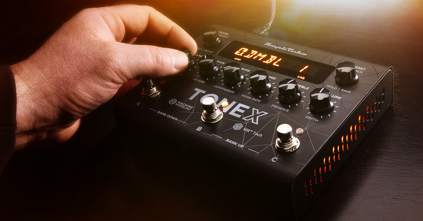 IK Multimedia TONEX Pedal AmpliTube Modeler