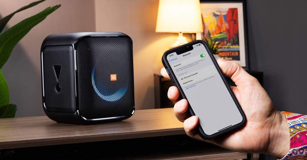 How Does a Bluetooth Speaker Work? Sweetwater