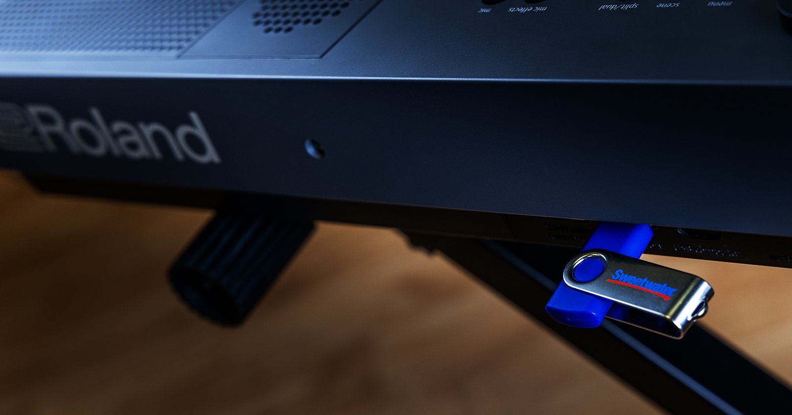 USB thumb drive attached to the Roland GO:KEYS