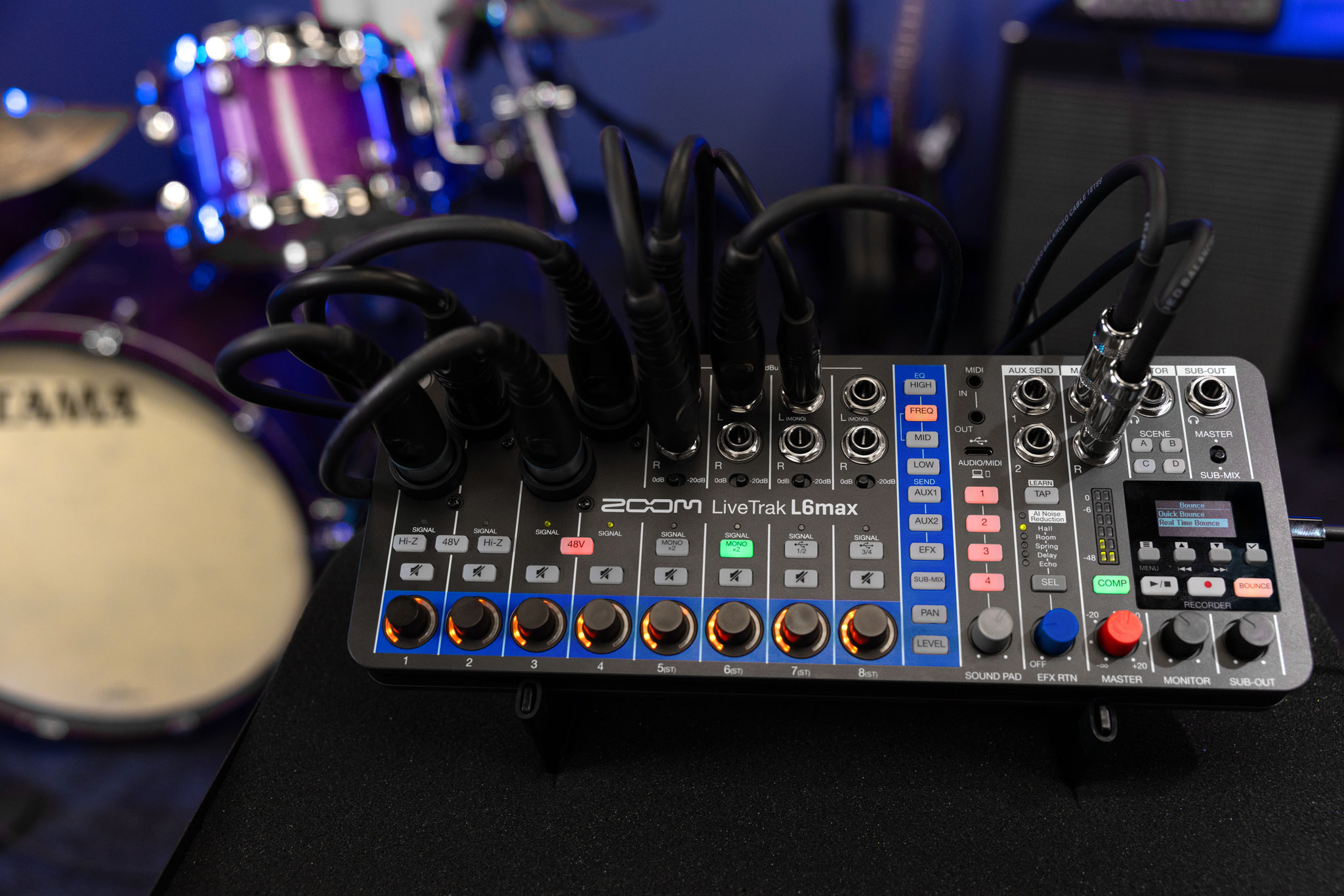 Zoom LiveTrack L6max Digital Mixer Quickstart Guide | Sweetwater